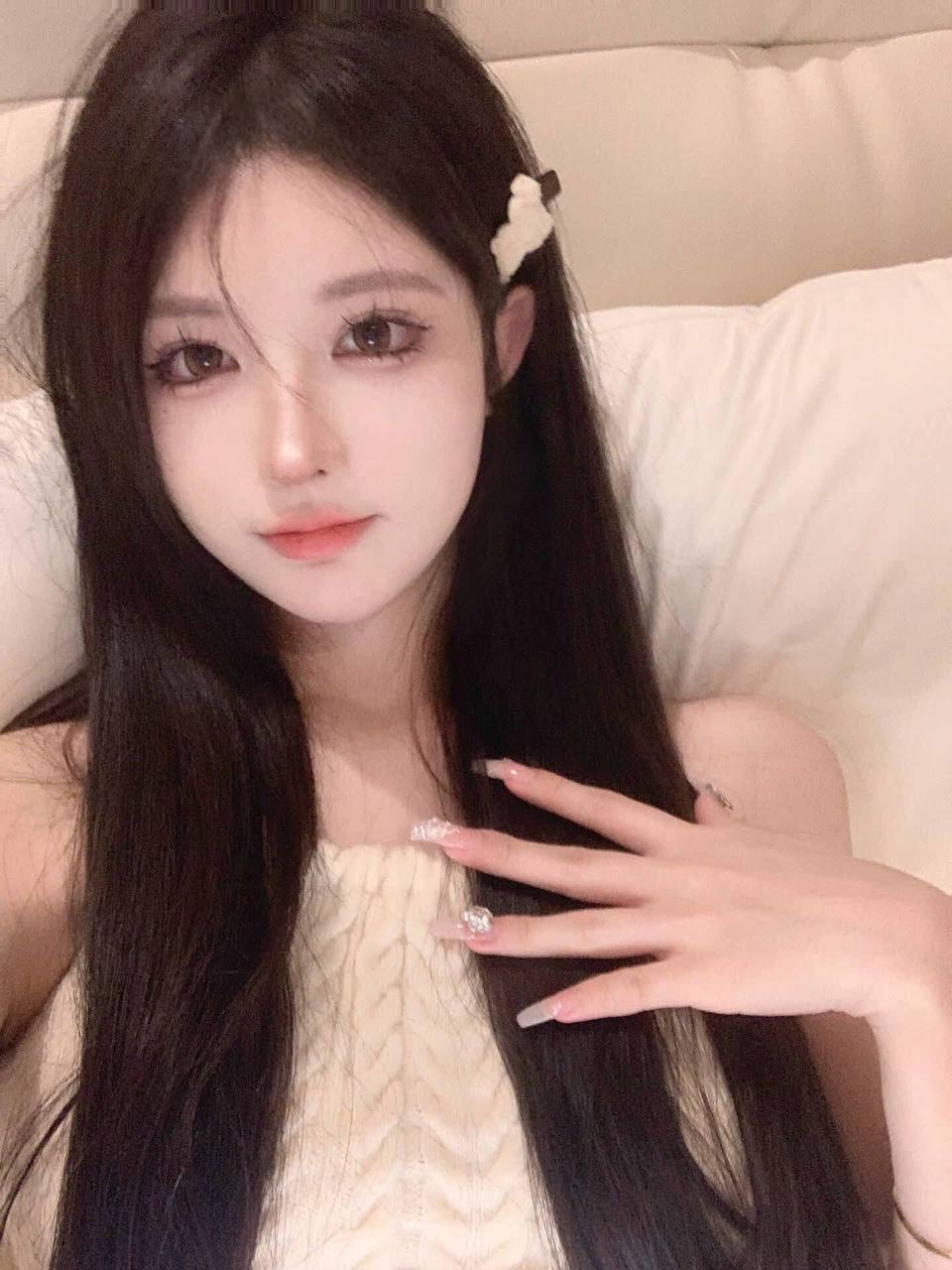 静默的茶语，一抹声音中的集体沉思